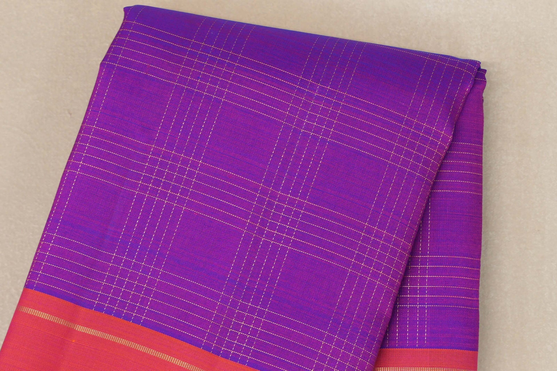 Magenta with Orange border Vintage Kanjivaram Silk Saree  body
