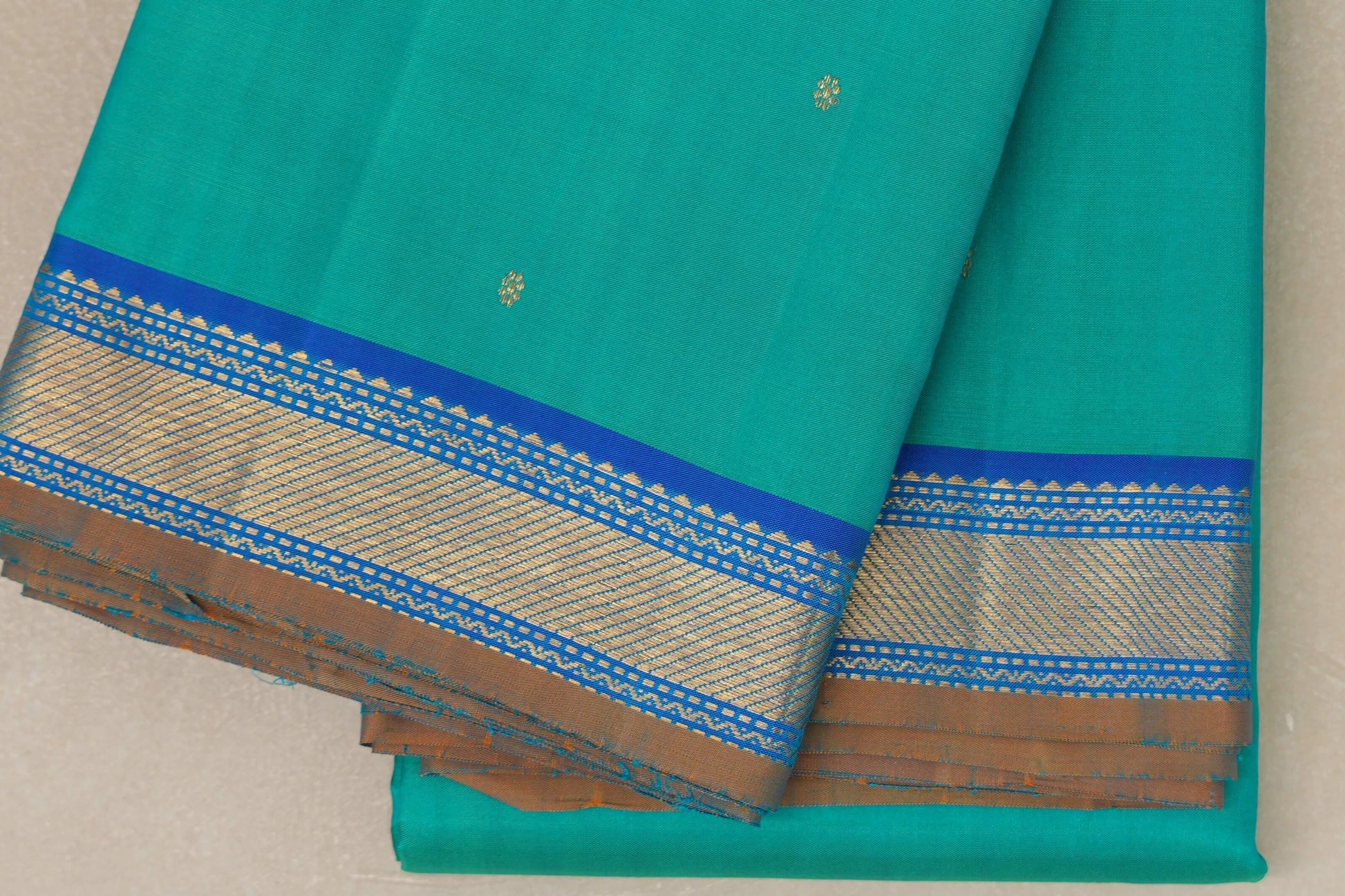 Rama green Vintage Kanjivaram Silk Saree border