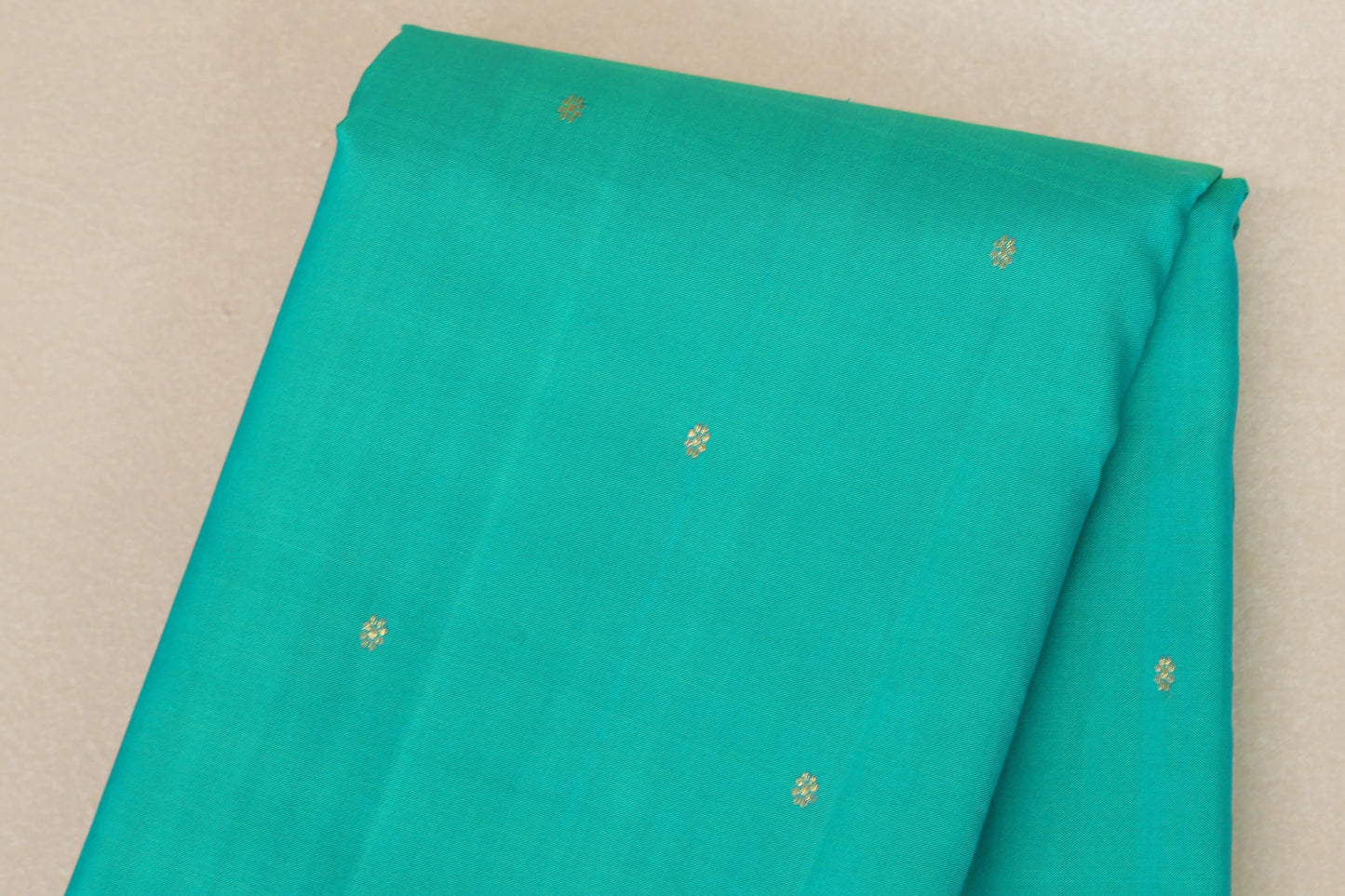 Rama green Vintage Kanjivaram Silk Saree body