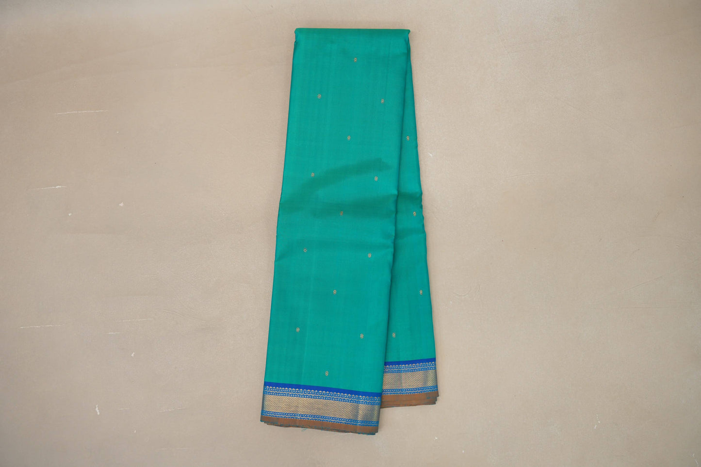 Rama green Vintage Kanjivaram Silk Saree SS8872