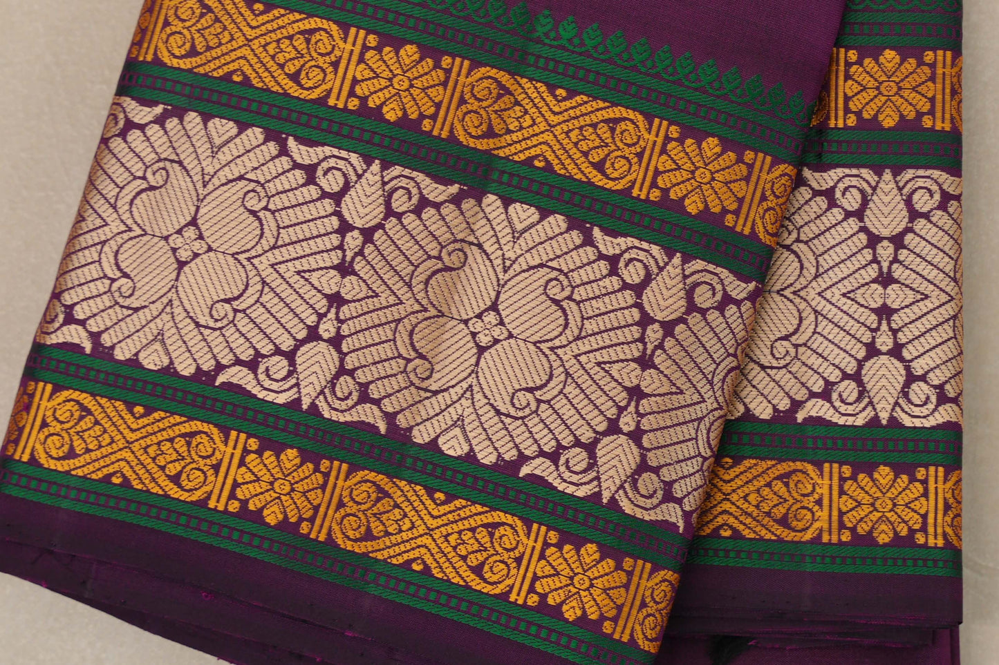Deep purple Vintage Kanjivaram Silk Saree SS8873