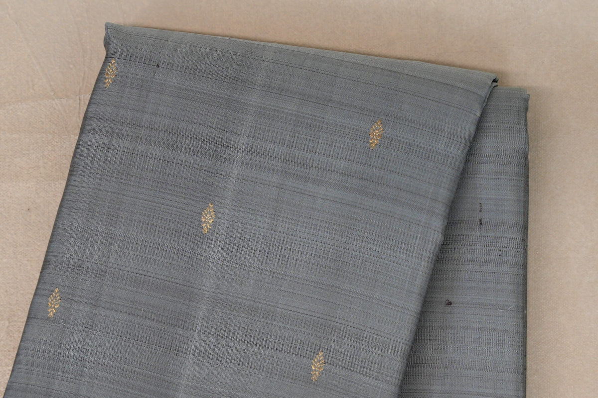 Silver Grey with Violet Purple Borders Vintage Kanjivaram Silk Saree body