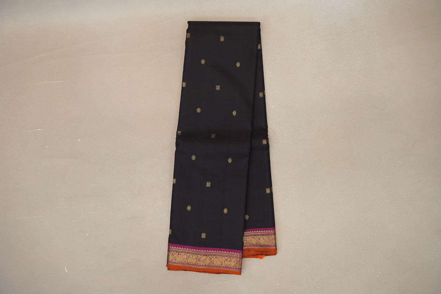 Dark chocolate brown Vintage Kanjivaram Silk Saree SS8874