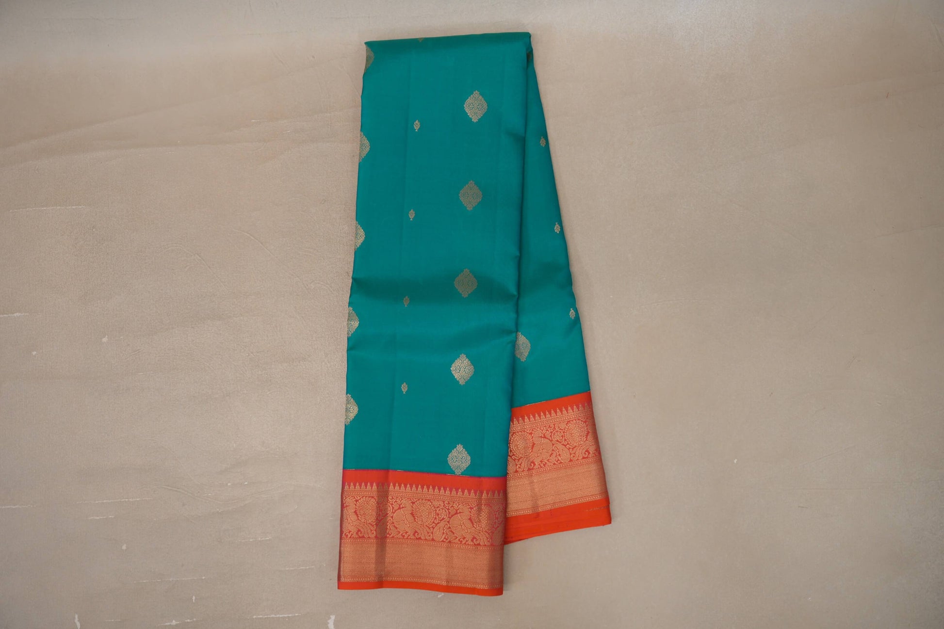 Online Rama Green with Dual Tone of Orange and Pink Borders Soft Silk Saree