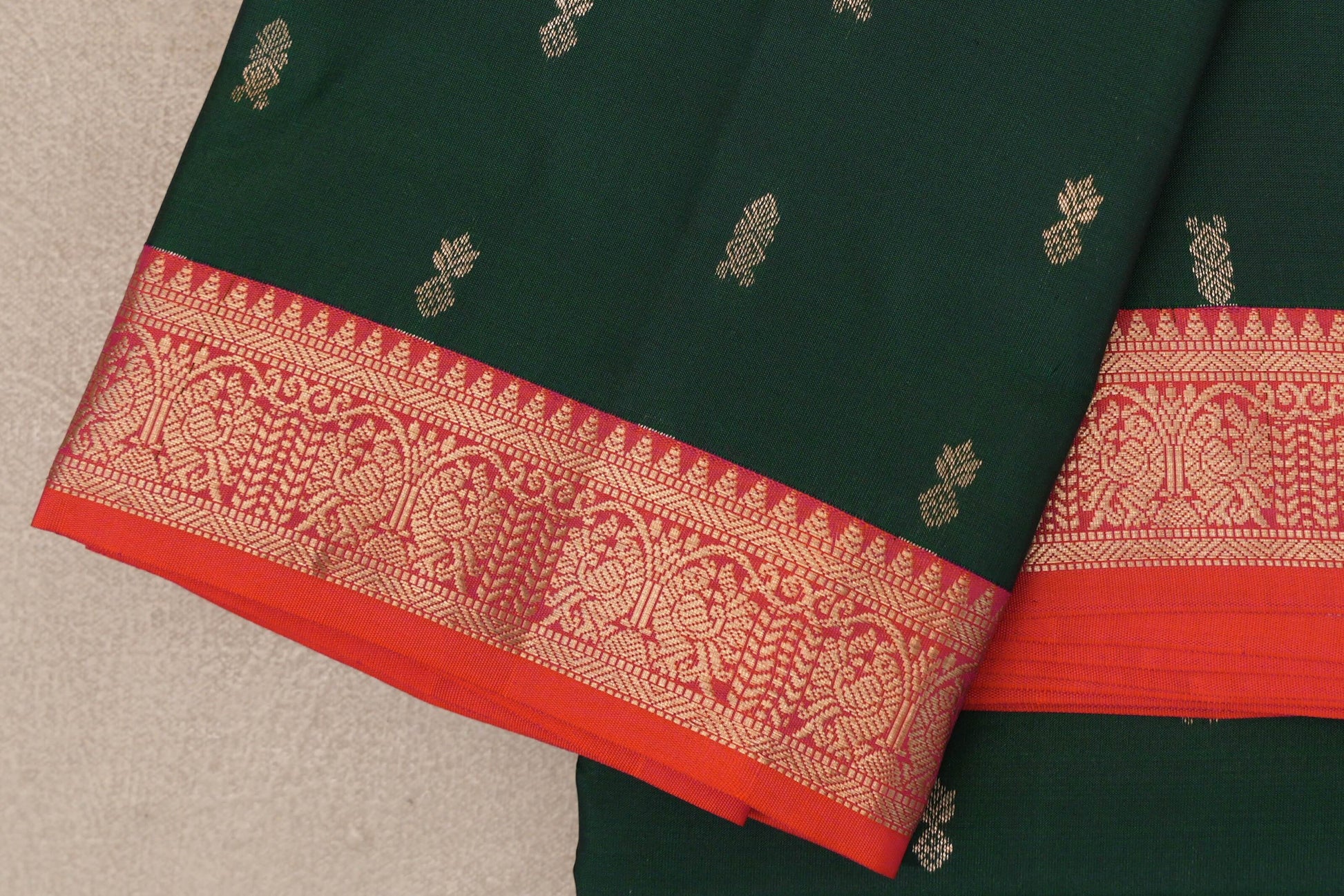 Deep Bottle Green Soft Silk Saree border