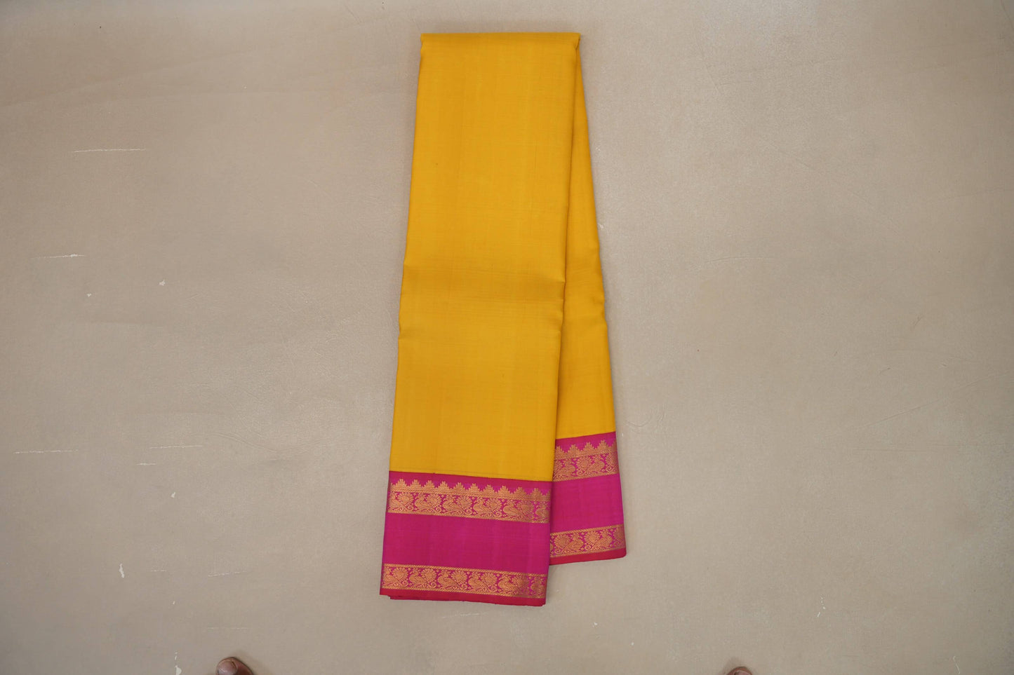 Yellow with Reddish pink borders Vintage Kanjivaram Silk Saree SS8881