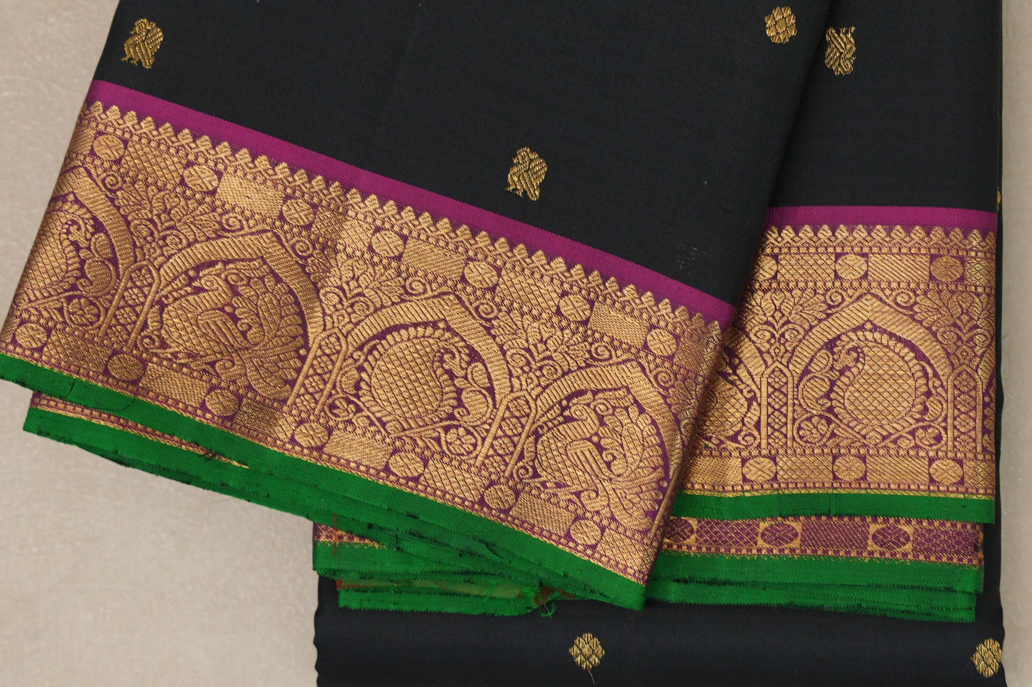 Black with Magenta border Vintage Kanjivaram Silk Saree border