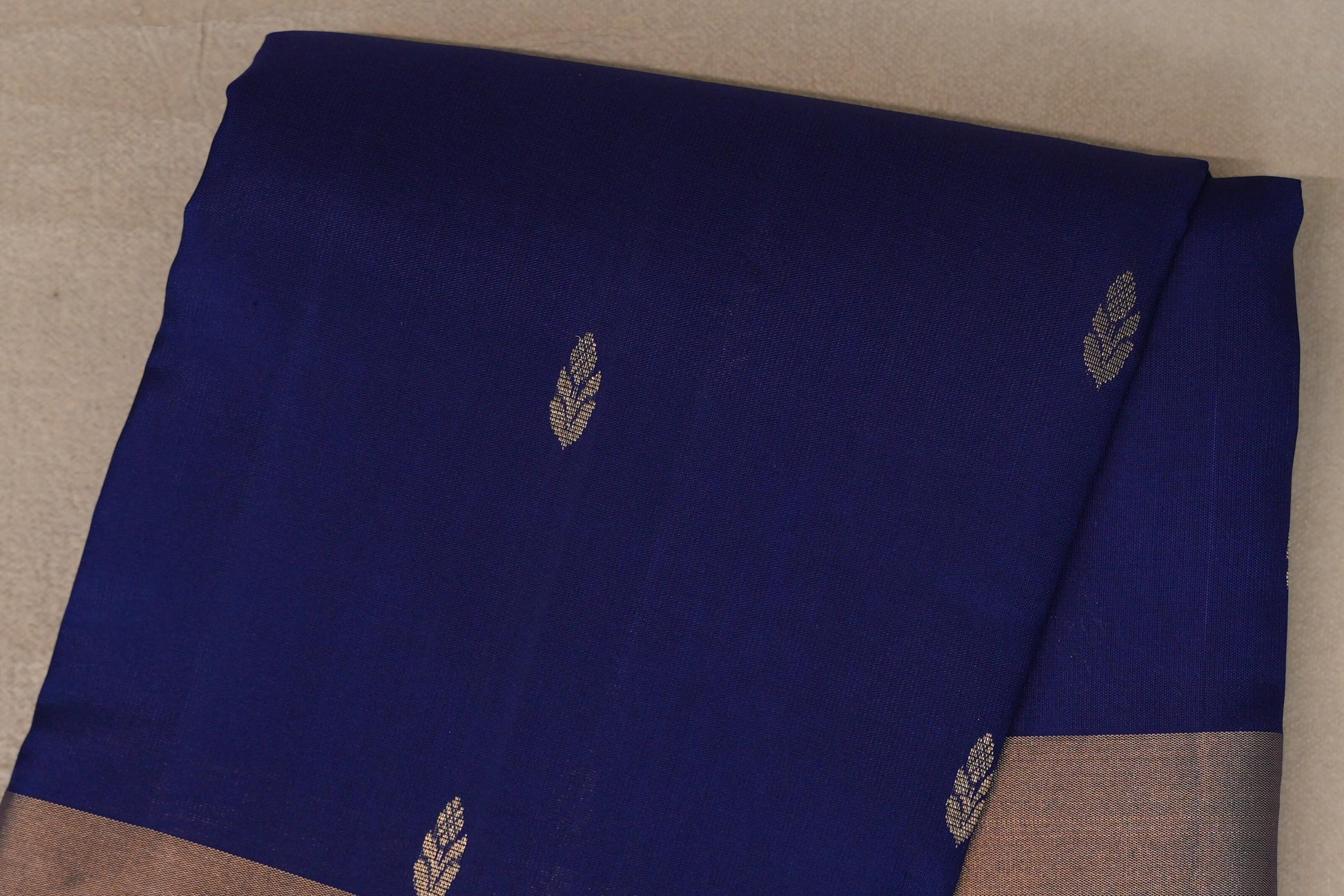 Deep Blue Light Weight Kanjivaram Silk Saree body