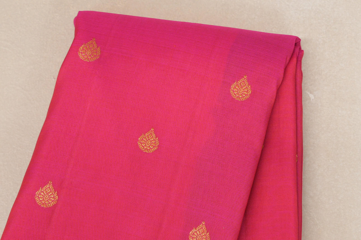 Pink with Purple Borders Plant Based Kanjivaram Silk Saree body zoom