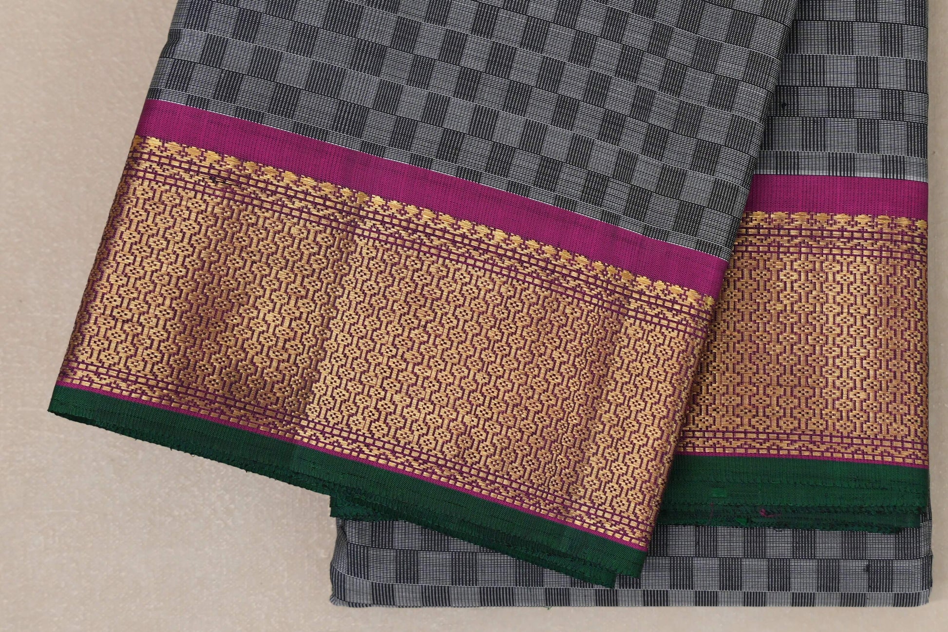 Grey with Magenta Borders Vintage Kanjivaram Silk Saree border zoom