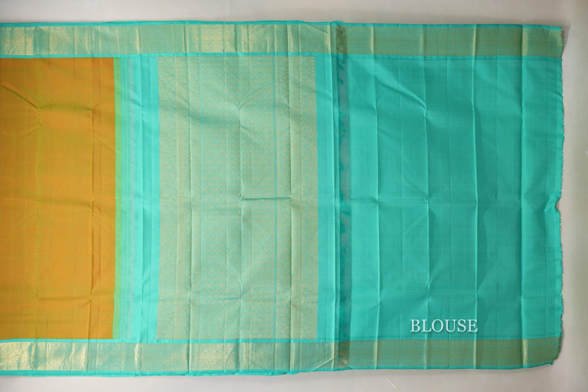 Manthulir Green Vintage Kanjivaram Silk Saree blouse