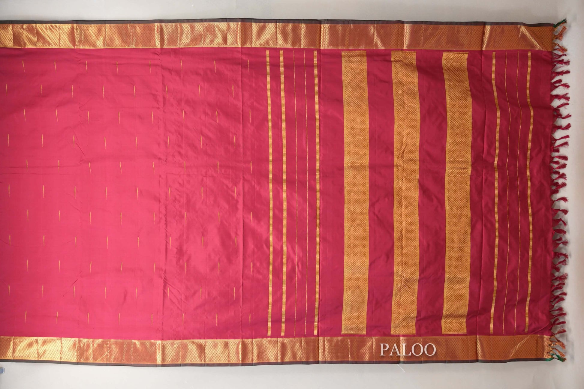 Maroon Ten yards silk saree paloo