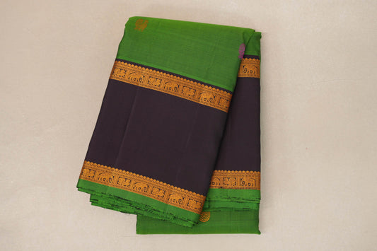 Bright Leaf Green with Deep Plum Borders Vintage Thread Woven Kanjivaram Silk Saree SS8910