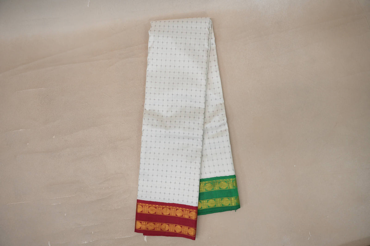 Online Off White with Reddish Maroon/ Emerald Green Borders Vintage Kanjivaram Silk Saree