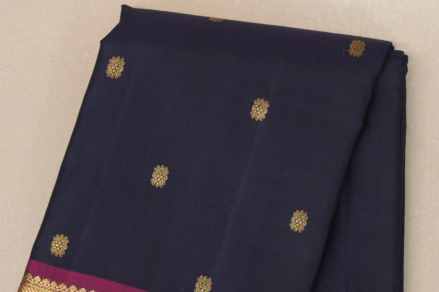 Navy Blue with Magenta Borders and Green Selvedge Vintage Kanjivaram Silk Saree SS8925