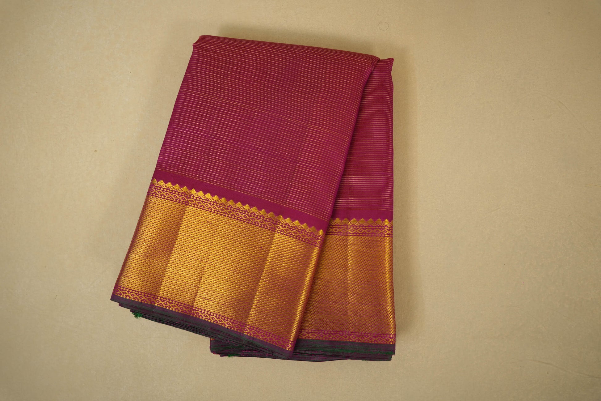 Dark pink vintage kanjivaram silk saree