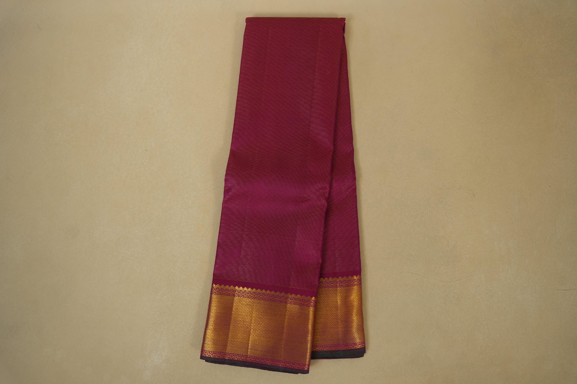 Vaira oosi vintage kanjivaram silk saree