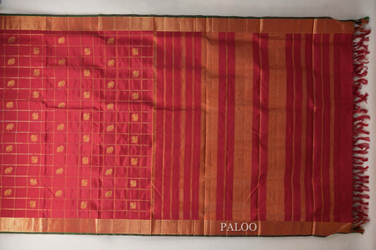 Deep Red Ten Yards Silk Saree paloo