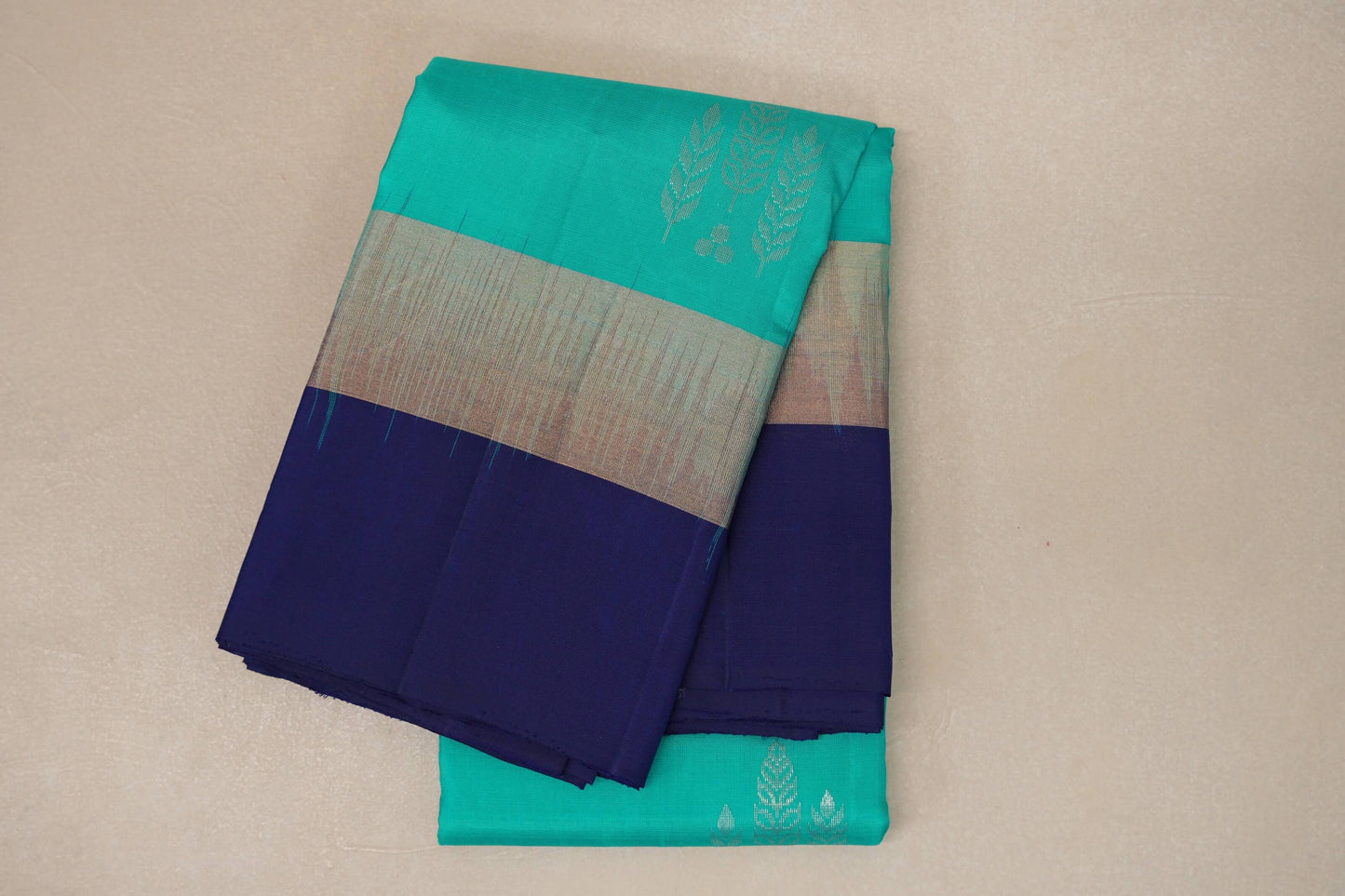 Turquoise blue with Deep Blue borders Light Weight Kanjivaram Silk Saree