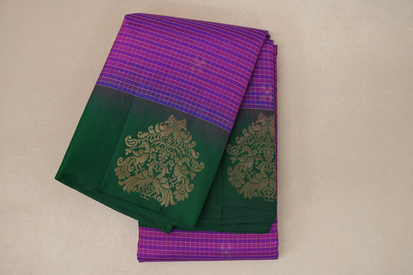 Dual Tone of Purple and Pink Light Weight Kanjivaram Silk Saree SS8946