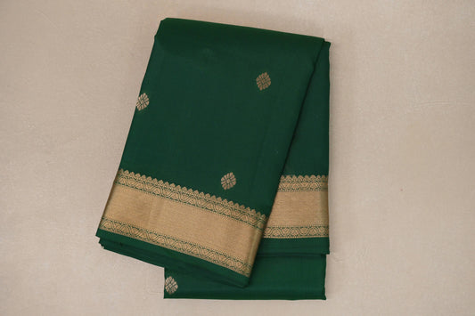 Emerald Green Light Weight Kanjivaram Silk Saree SS8949