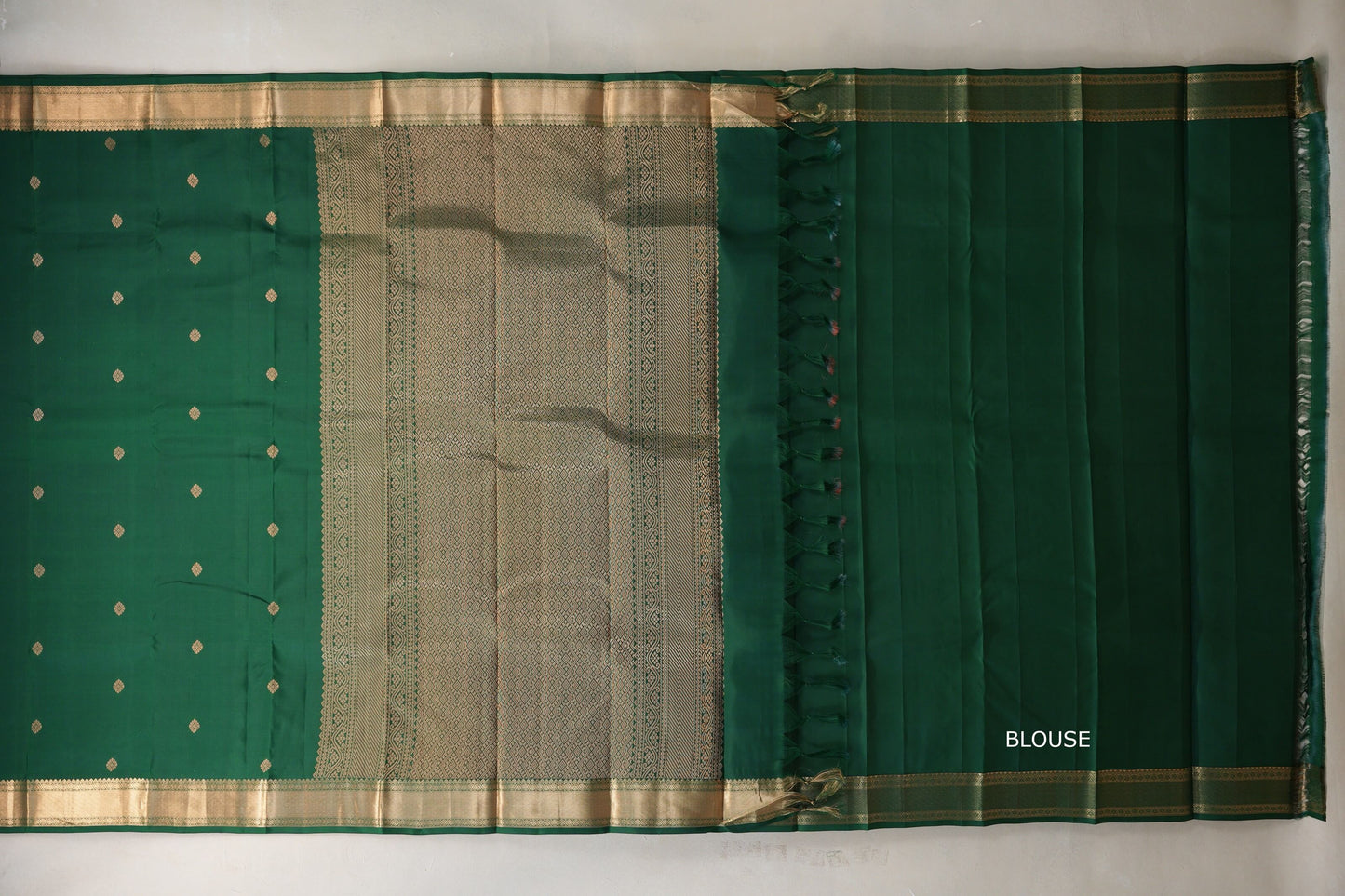 Emerald Green Light Weight Kanjivaram Silk Saree SS8949
