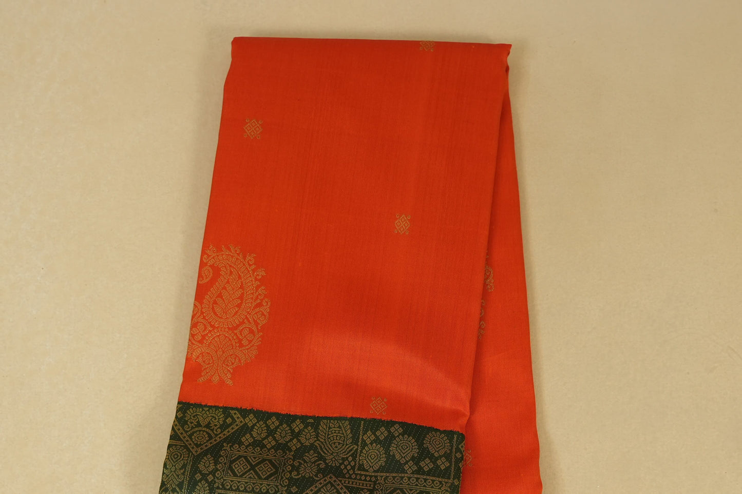 Orange kanjivaram silk saree body zoom