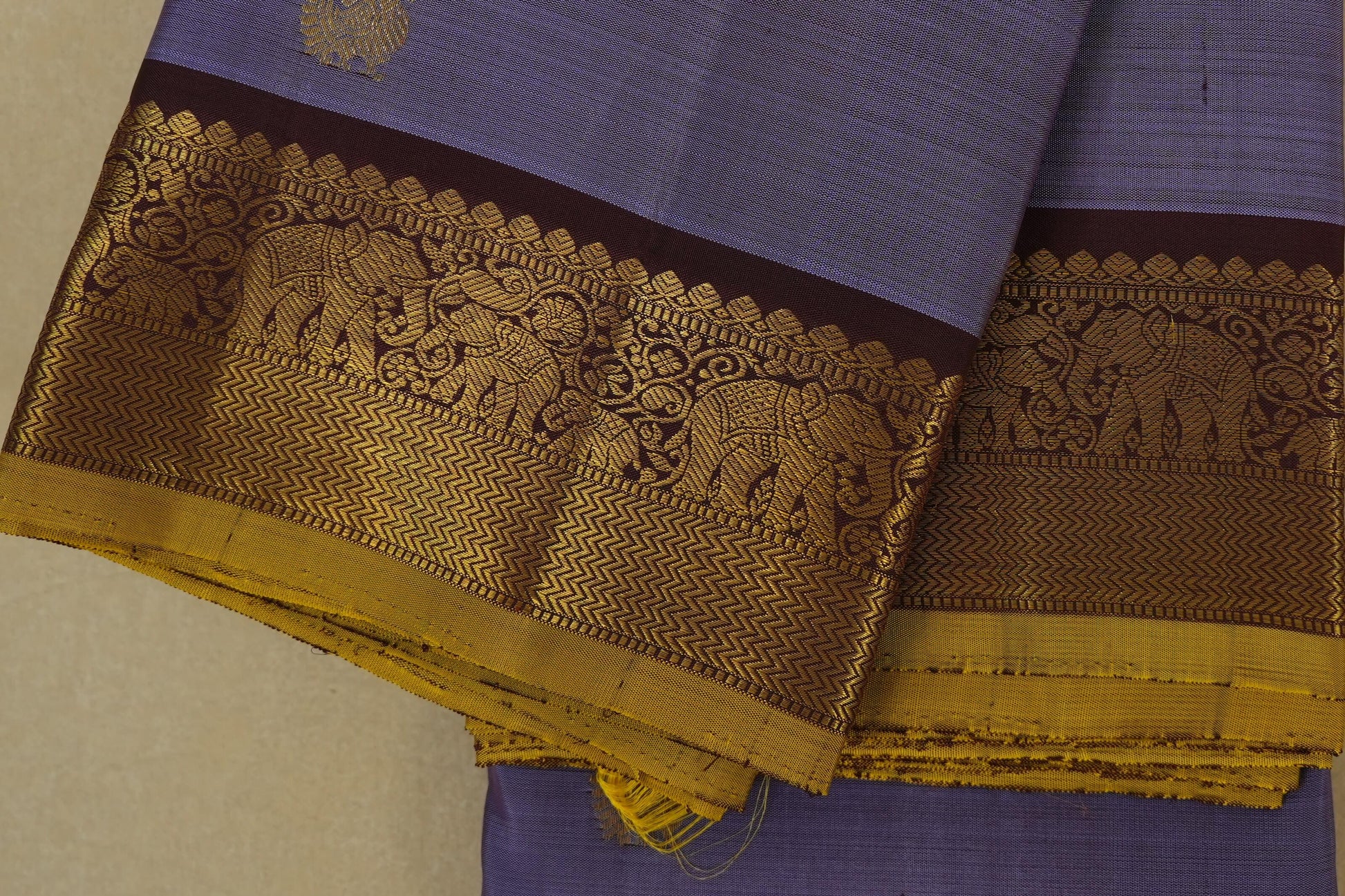 Lavender Kanjivaram Silk Saree borders zoom