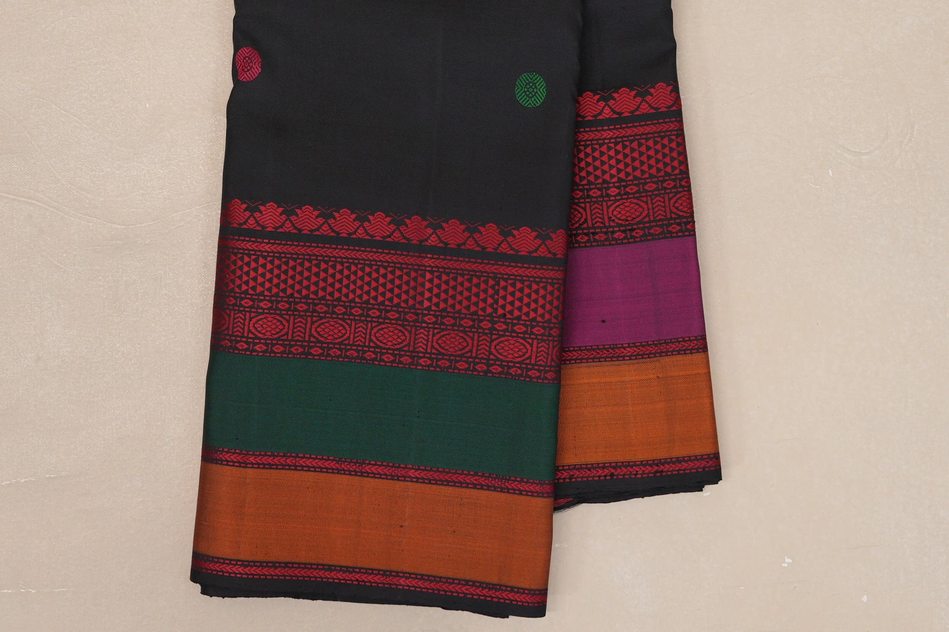Deep Black Thread Woven Kanjivaram Silk Saree border zoom