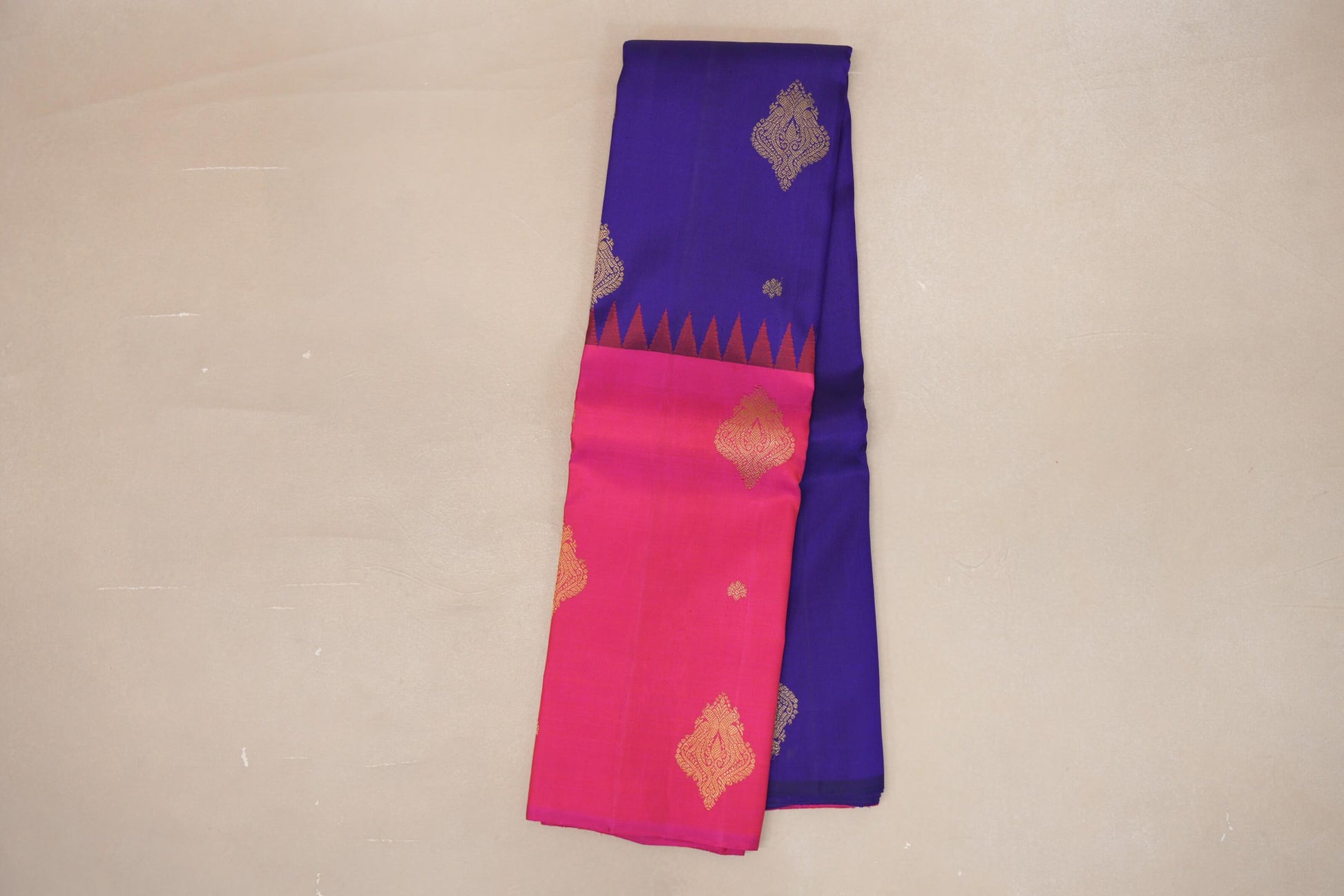 Deep Blue with Bright Pink Border Vintage Kanjivaram Silk Saree  online