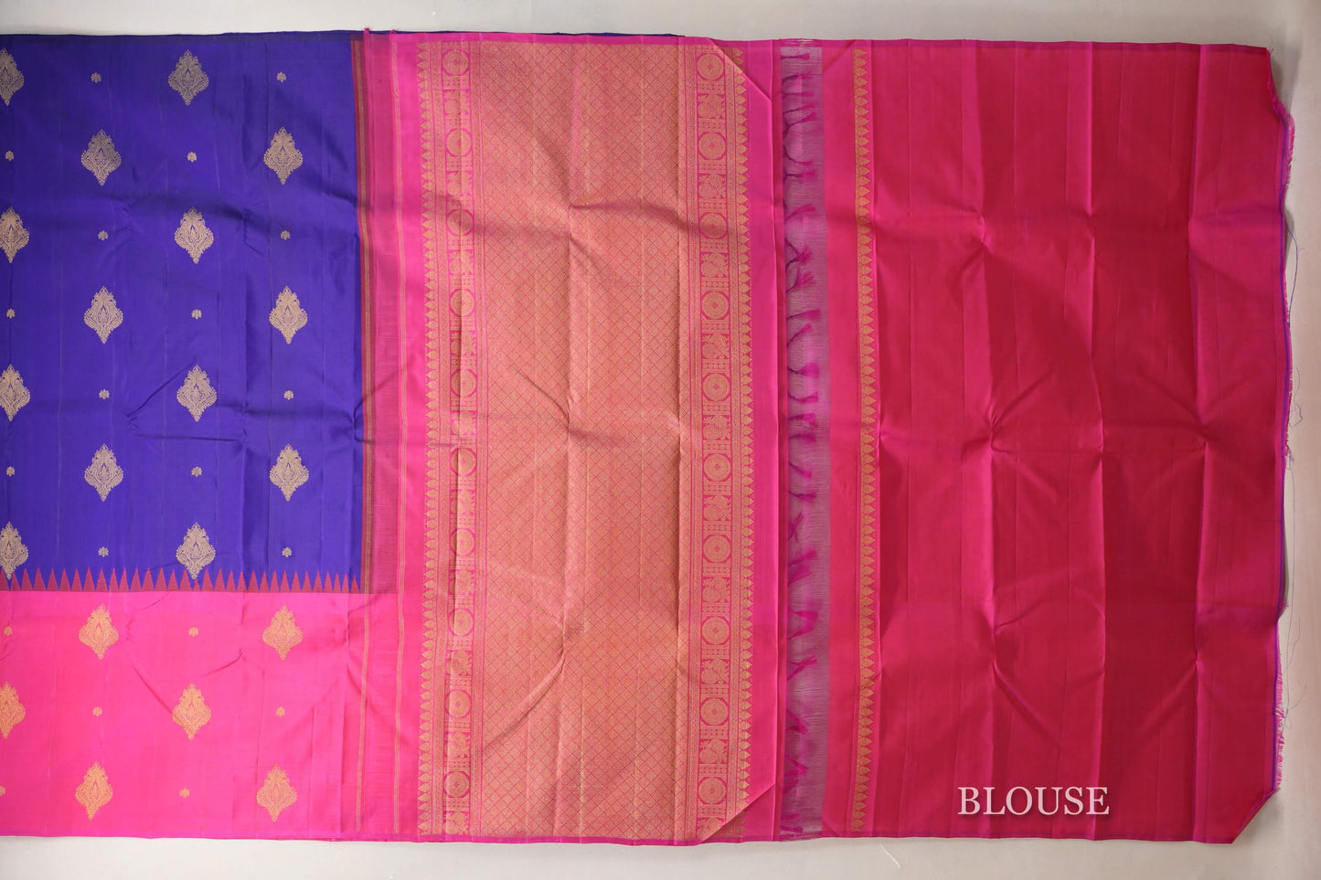 Deep Blue with Bright Pink Border Vintage Kanjivaram Silk Saree  blouse