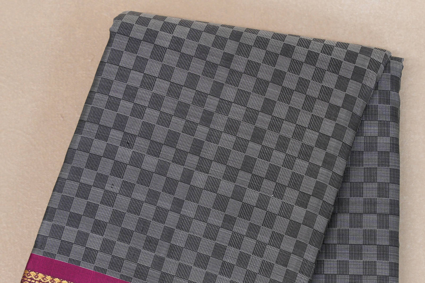 Black and Grey Checks Vintage Kanjivaram Silk Saree body zoom