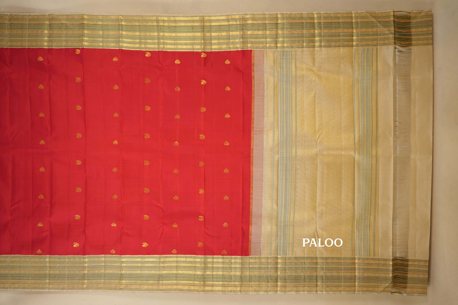 Red vintage kanjivaram silk saree paloo
