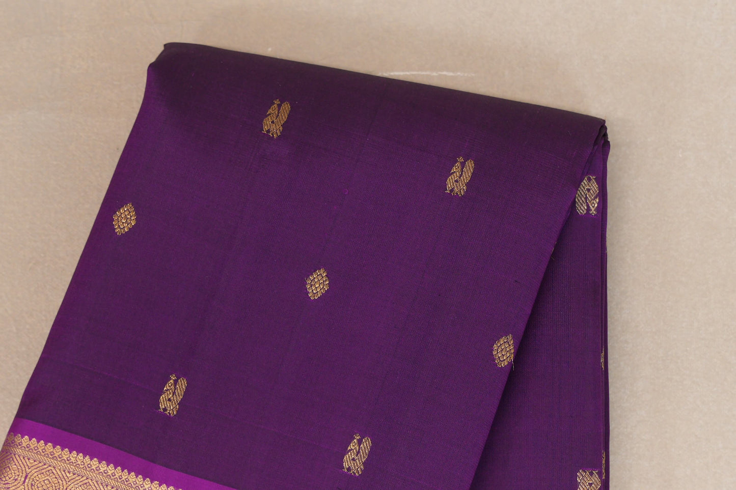 Deep Violet Purple Vintage Kanjivaram Silk Saree  body zoom