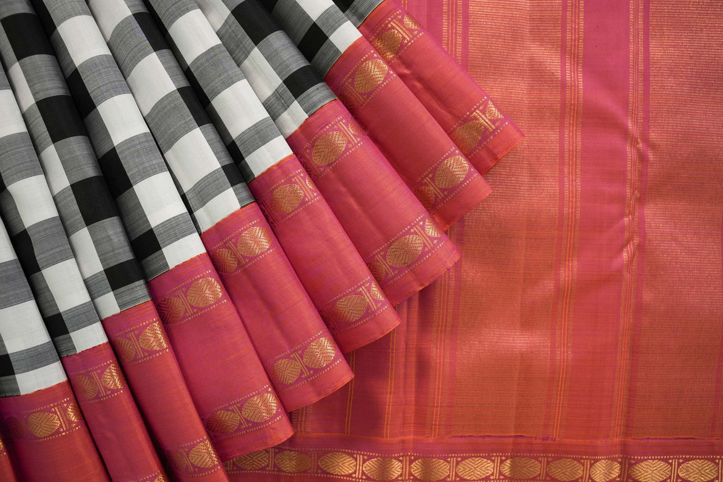 Light weight kanchipuram silk saree