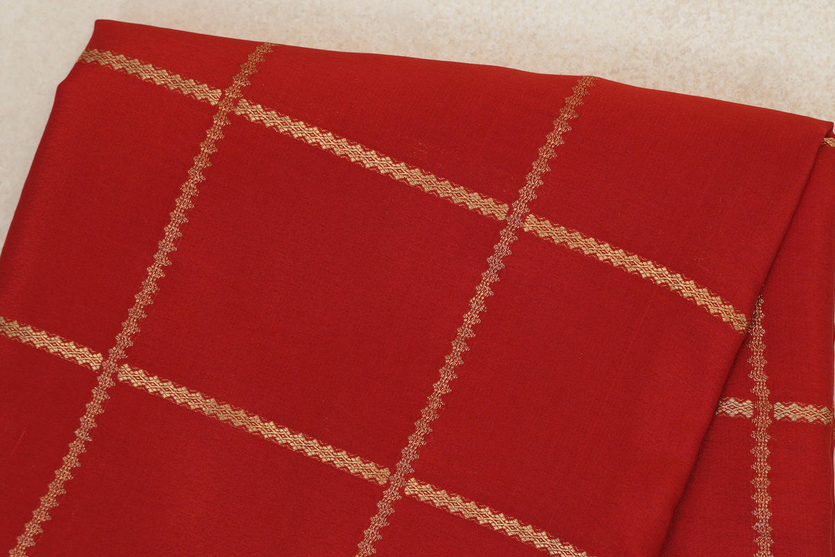 Tomato Red with Deep Emerald Green Borders Mysore Silk Saree body