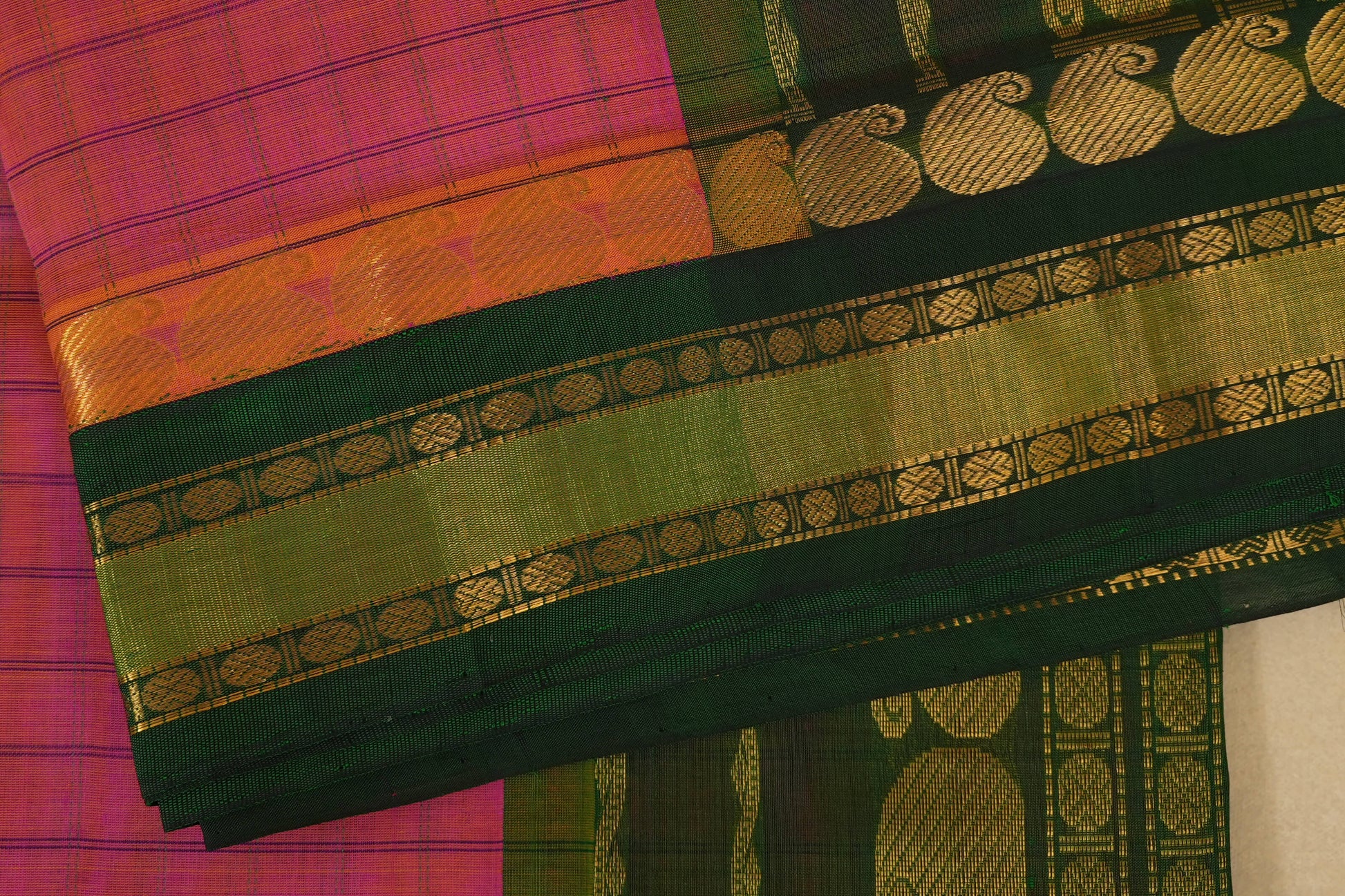 Pinkish Orange Silk Cotton Saree  borders zoom