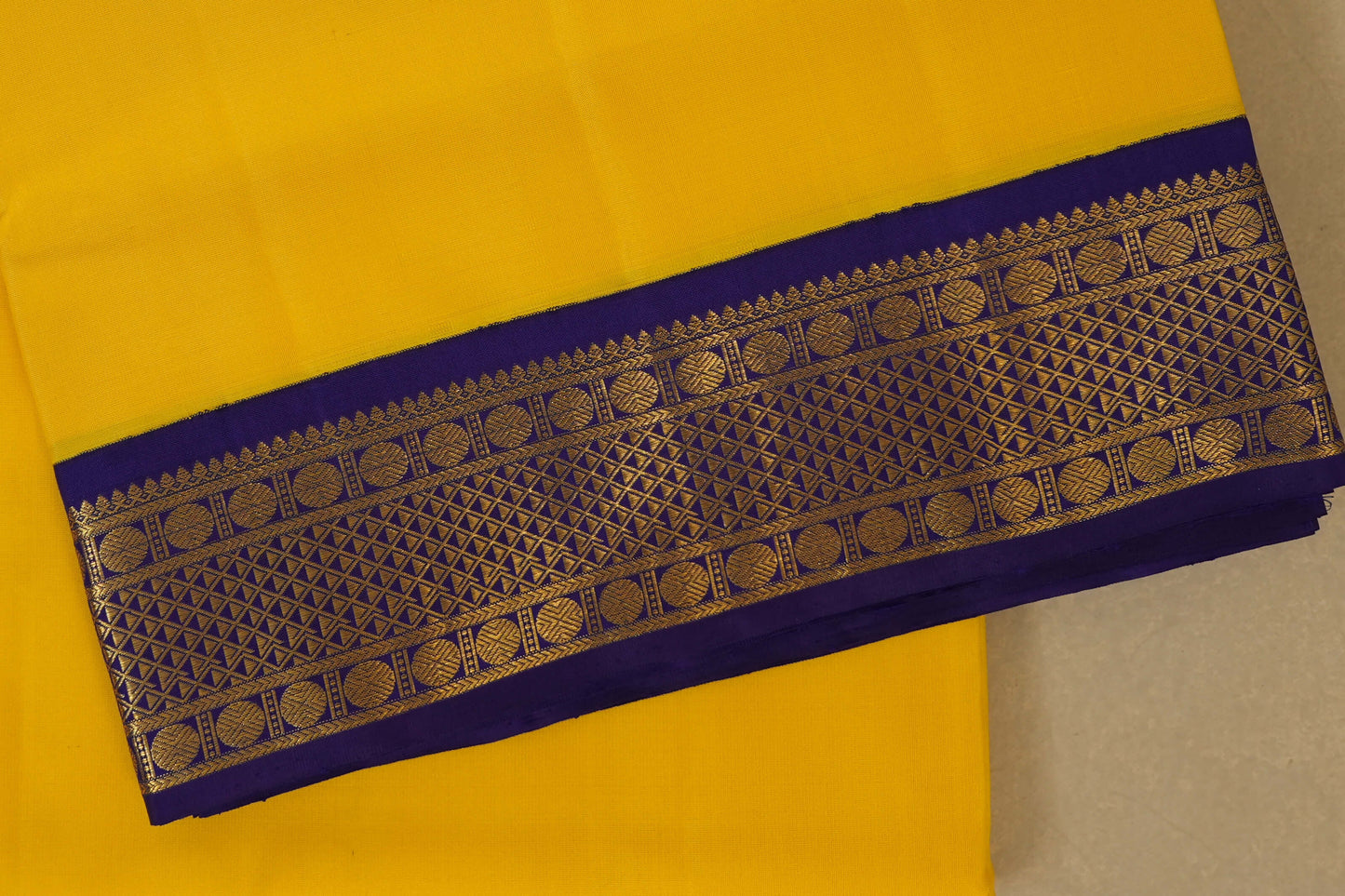 ten yards madisar silk saree borders