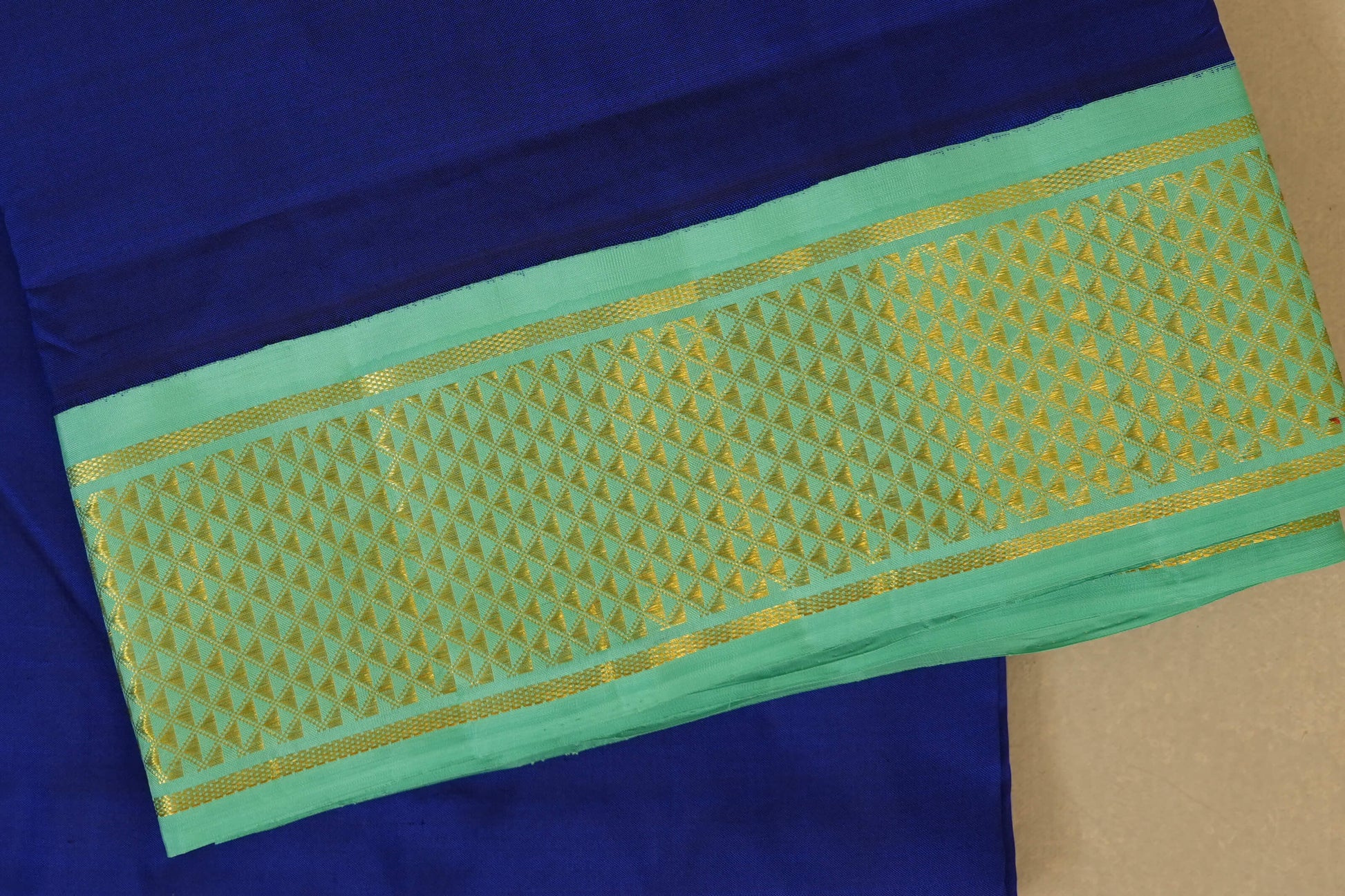 ten yards madisar silk saree borders