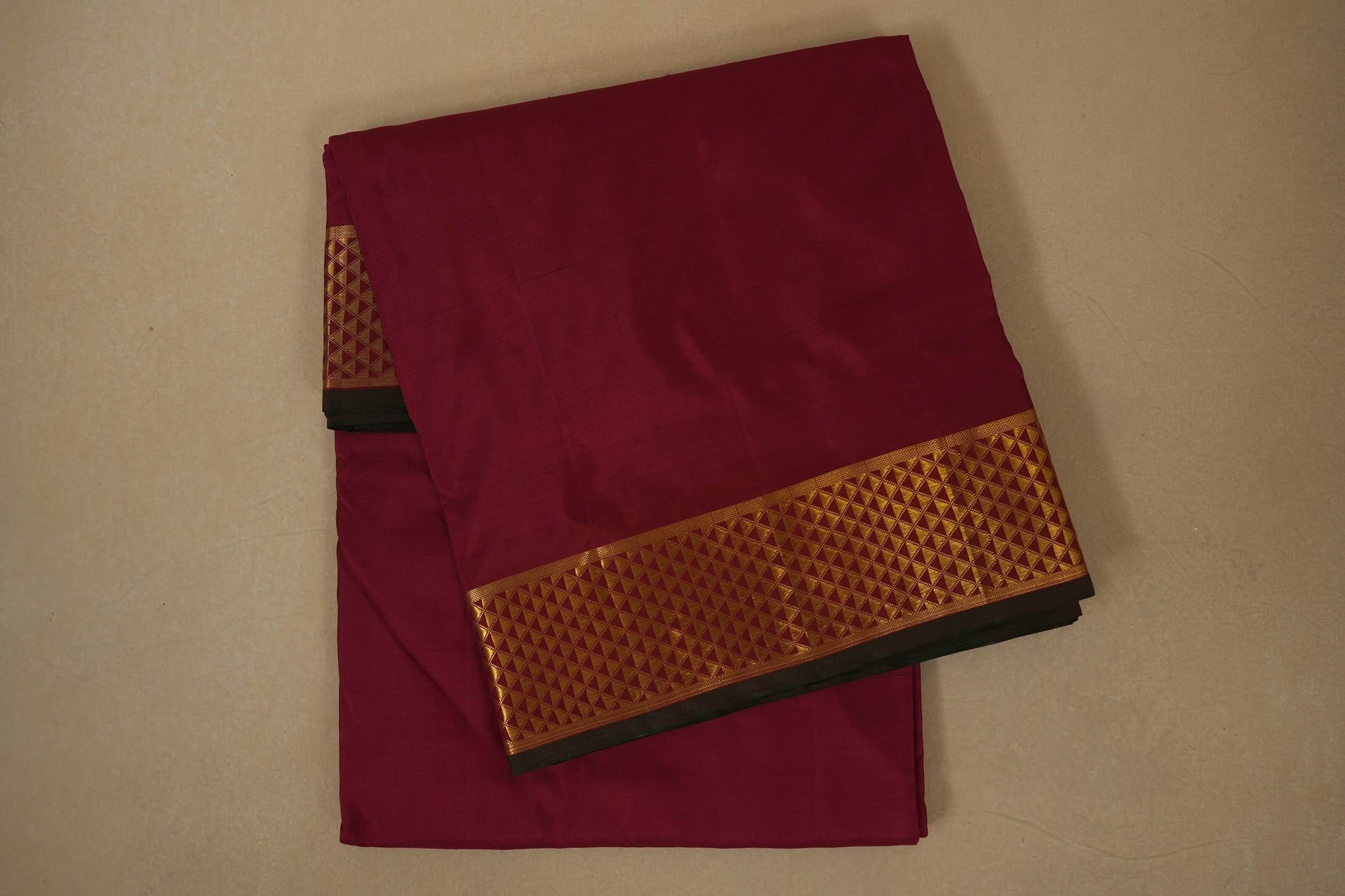 Maroon ten yards madisar silk saree