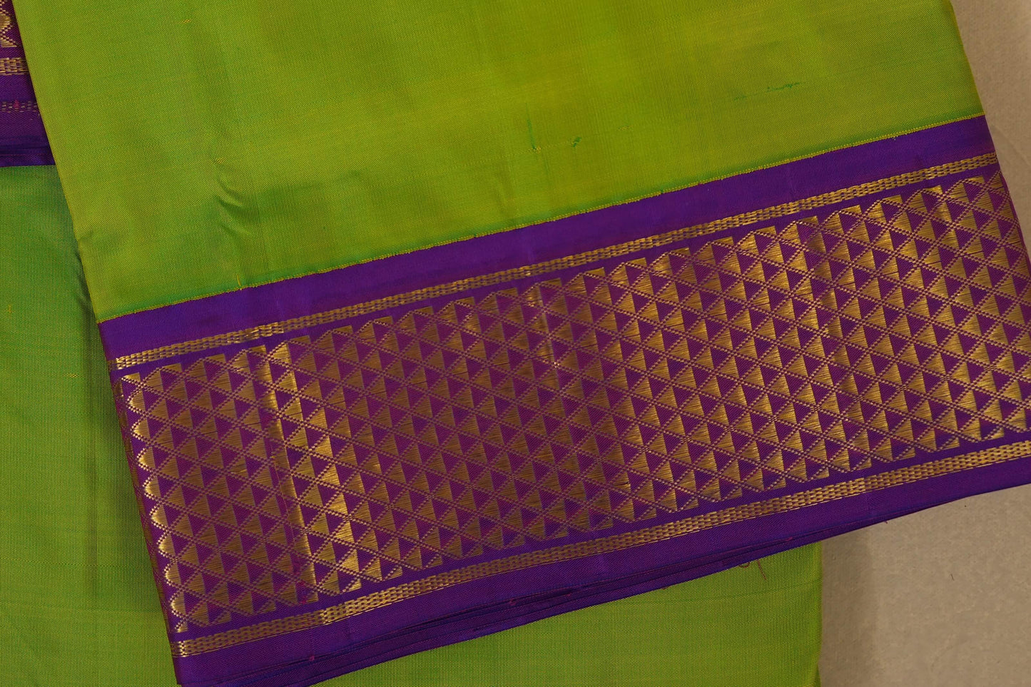 ten yards madisar silk saree borders