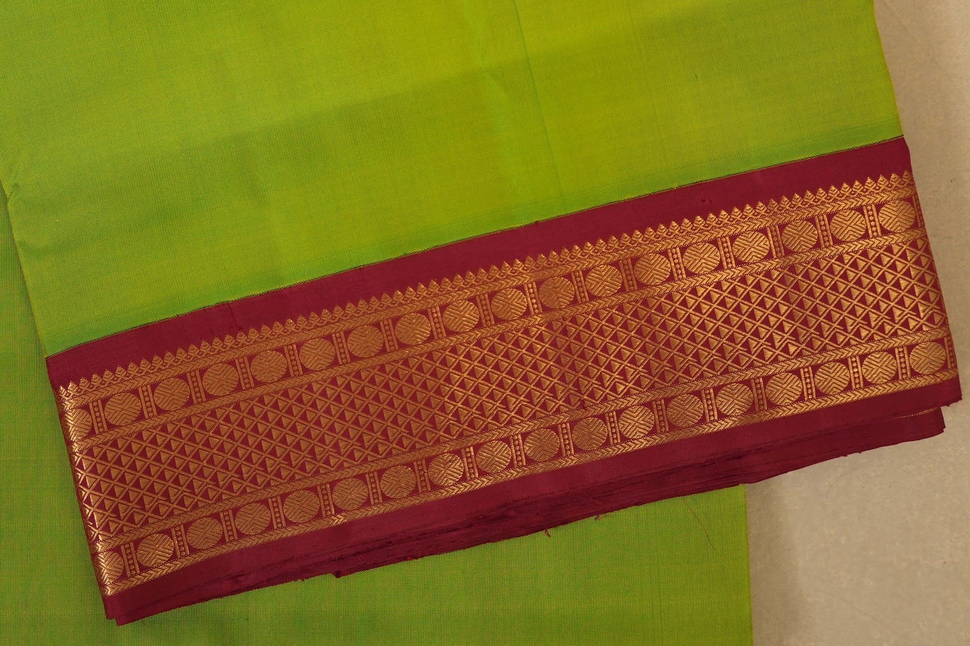 ten yards madisar silk saree borders