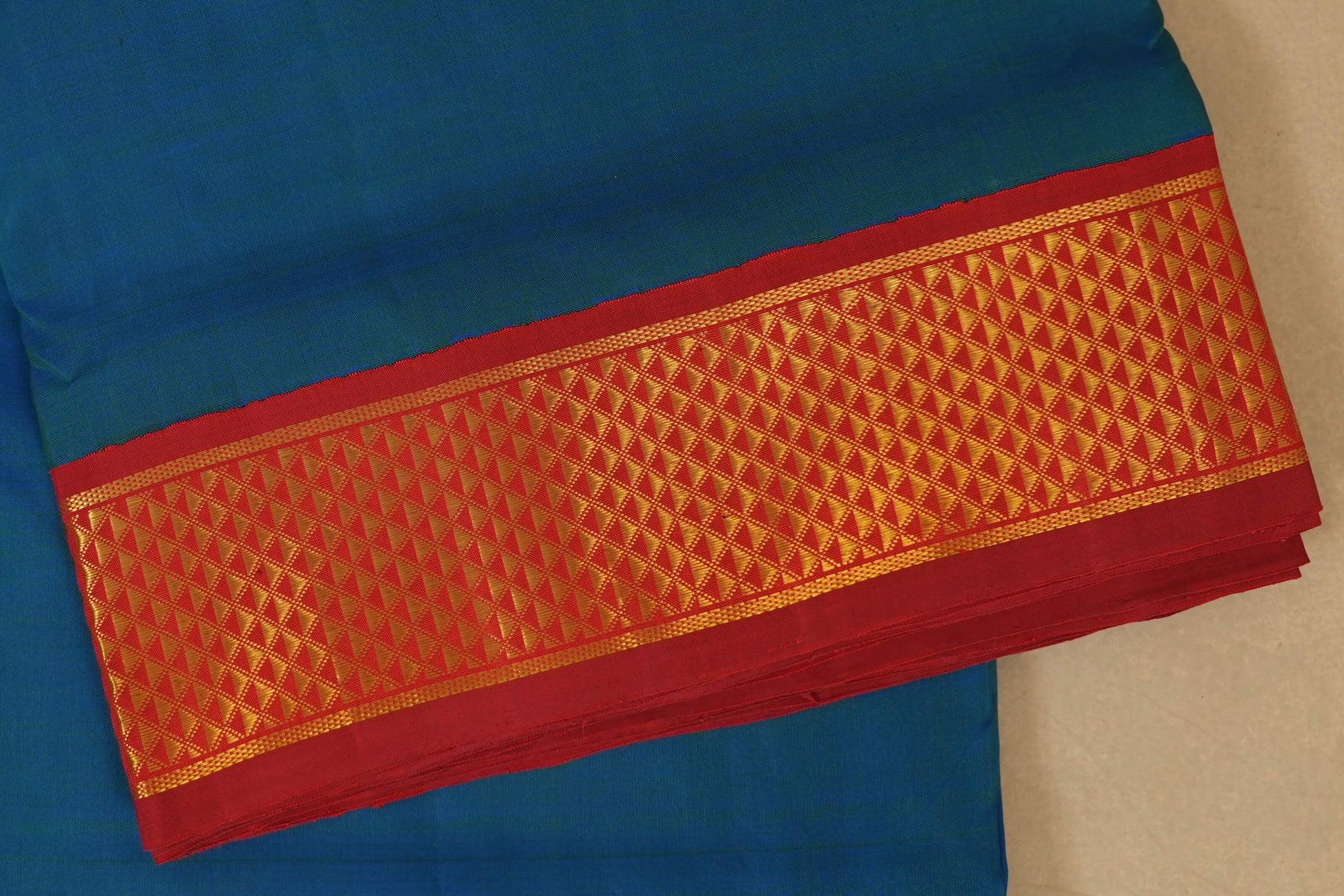 ten yards madisar silk saree borders