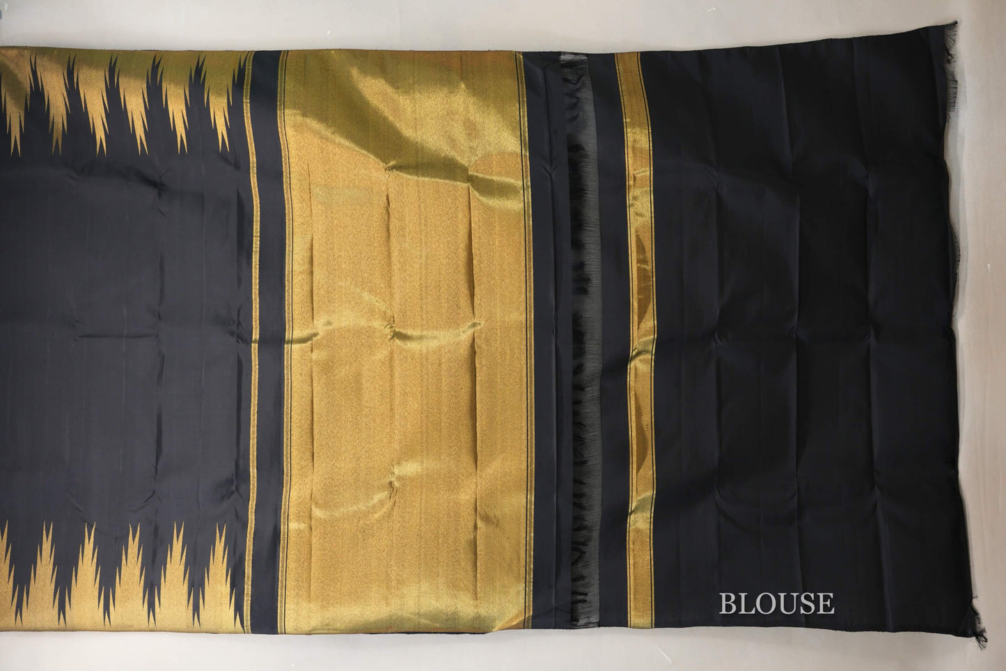 Black with Temple Borders Vintage Kanjivaram Silk Saree SS9042