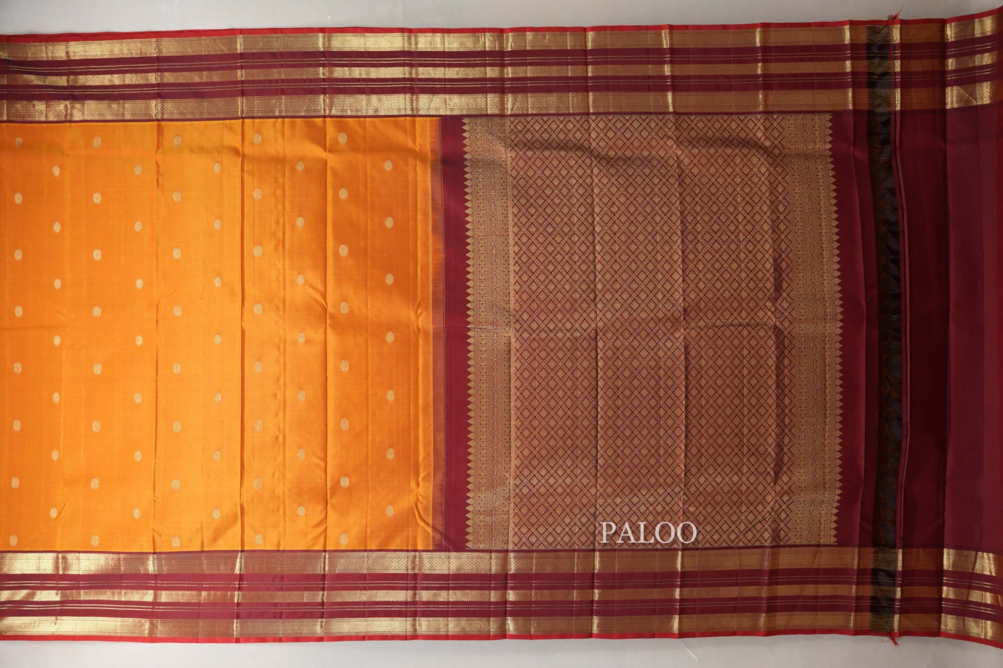 Dual Tone Red and Mustard with Deep Maroon Borders and Red Selvedge Vintage Kanjivaram Silk Saree SS9044
