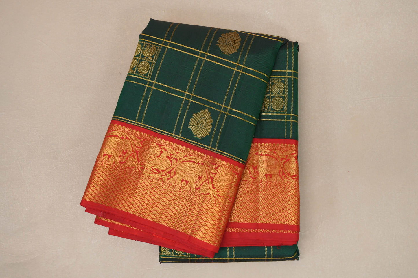Bottle Green with Red Borders Vintage Heirloom Kanjivaram Silk Saree SS9045
