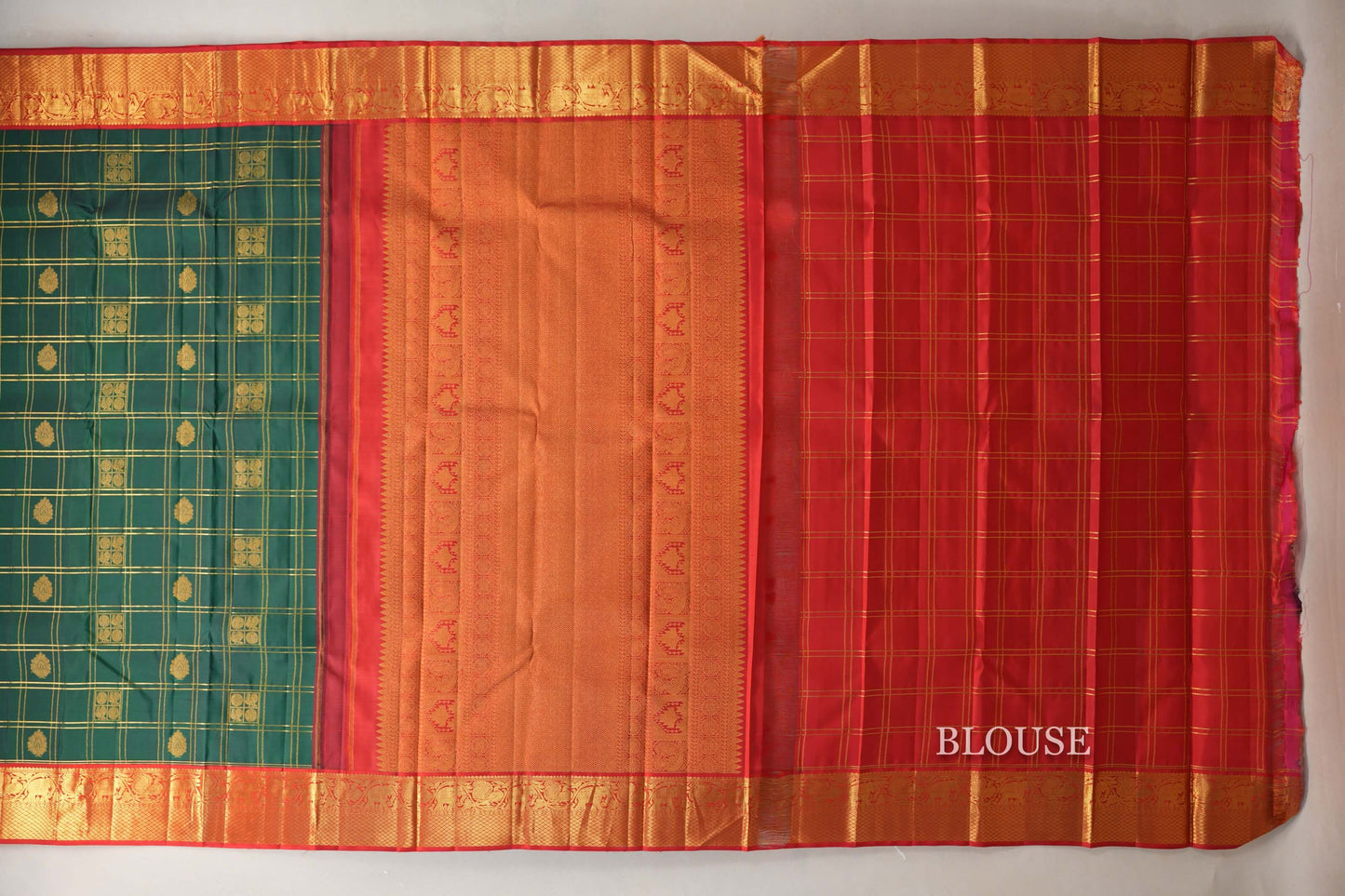 Bottle Green with Red Borders Vintage Heirloom Kanjivaram Silk Saree SS9045