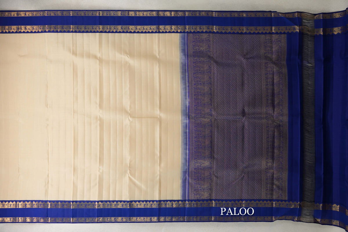 Beige with Dark Blue Rettai Pettu Borders Plant Based Kanjivaram Silk Saree paloo