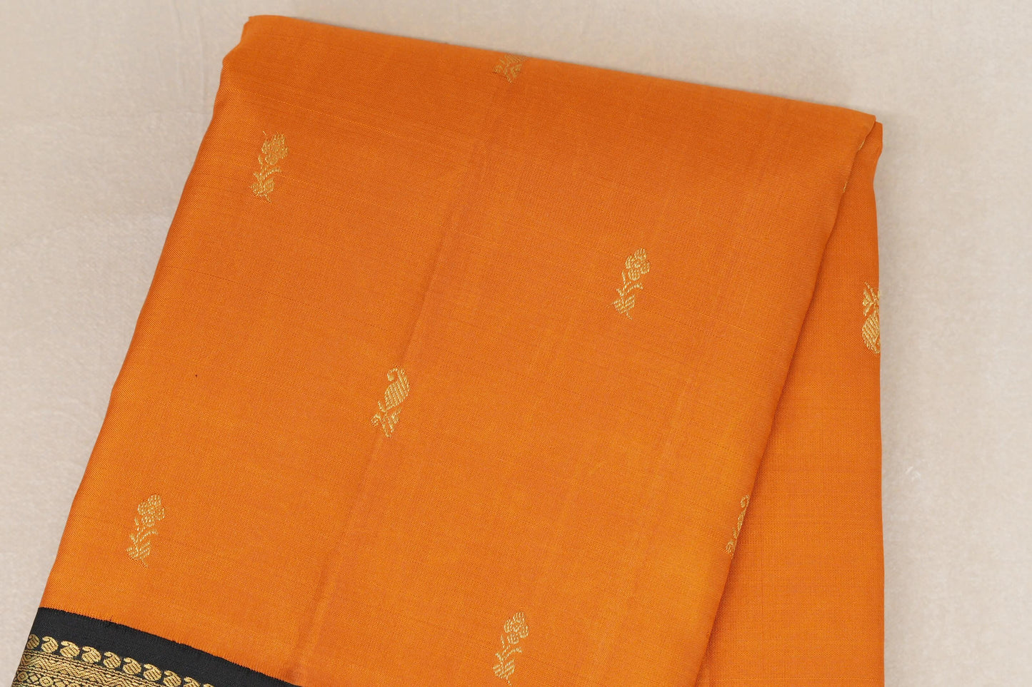 Deep Mango Orange with Black Borders Vintage Kanjivaram Silk Saree SS9047