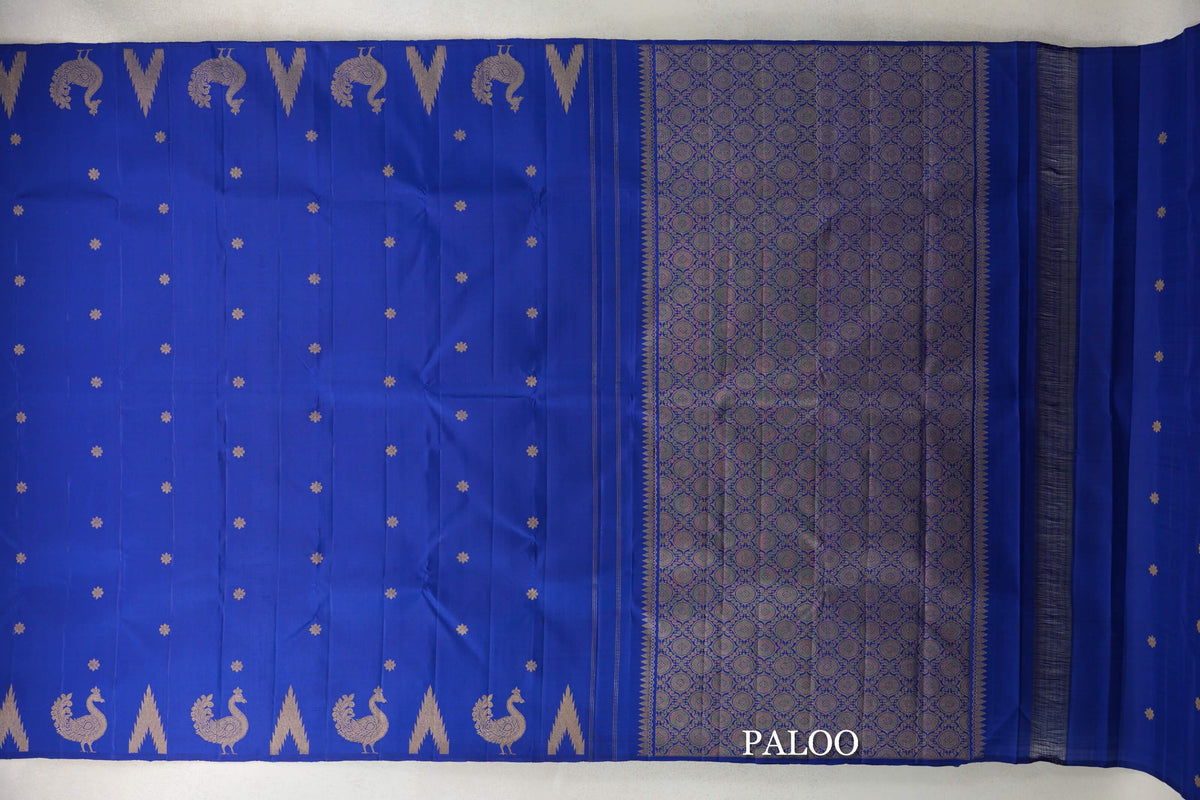 Ink Blue Borderless Plant Based Kanjivaram Silk Saree paloo